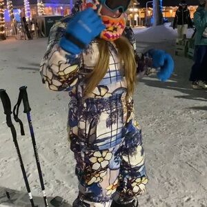 Unique ski suit